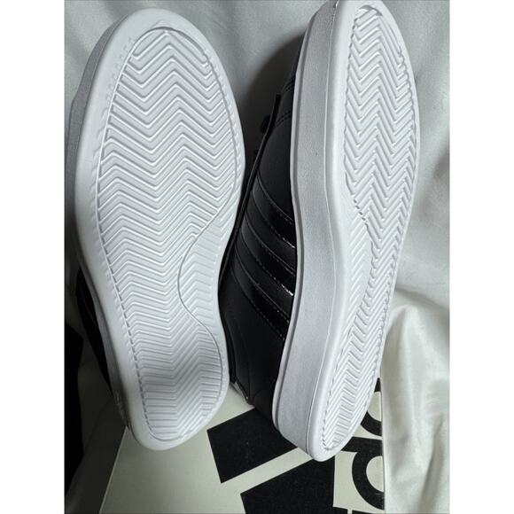 adidas Black and Gray Sneakers - Picture 9 of 9